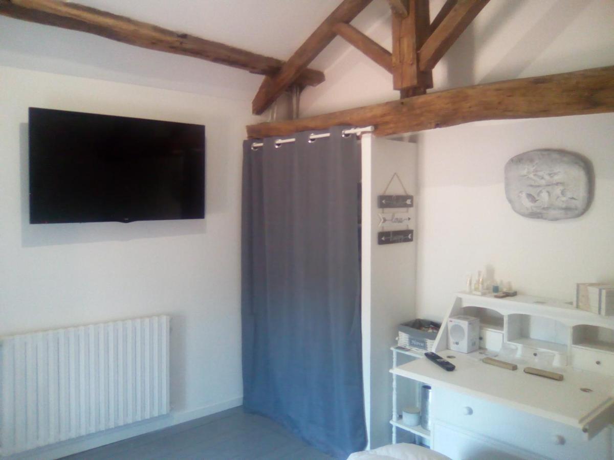 Mas Des Vignes Piscine Chauffee Bed & Breakfast Le Champ-Saint-Pere Luaran gambar